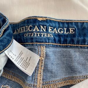 American Eagle distressed cut-off jean shorts, Size 6